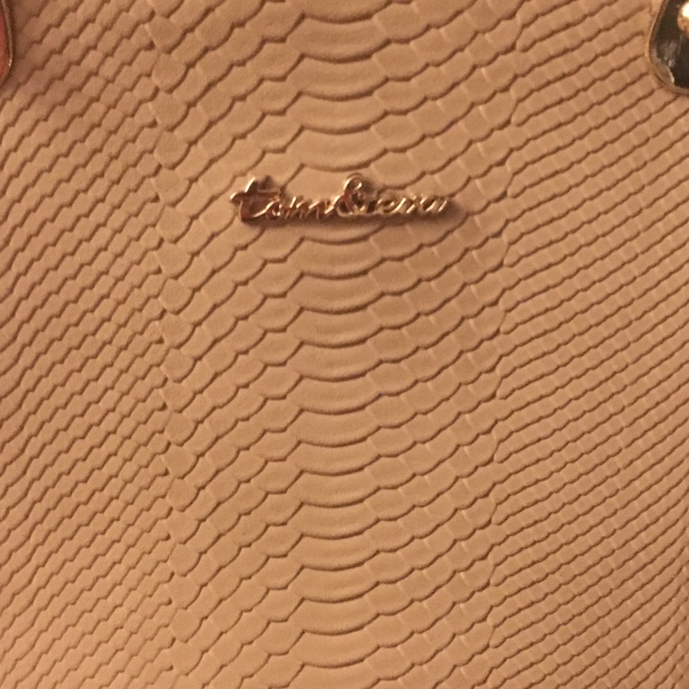Purse - Picture 3 of 5